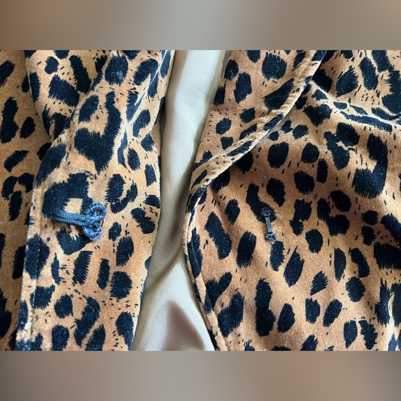 VINTAGE - 1990s Peter Nygard Animal Print Blazer - Size 22 - Picture 9 of 10